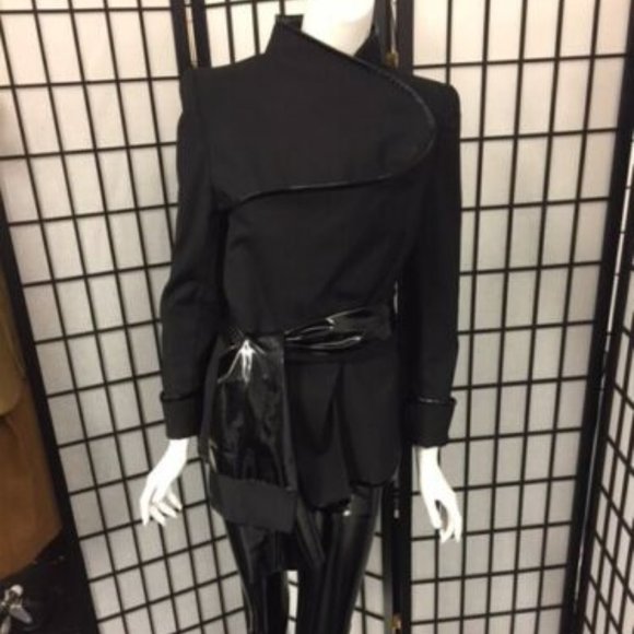 Black Peplum Jacket W/ Patent Leather Trim Size 6 - Picture 1 of 6
